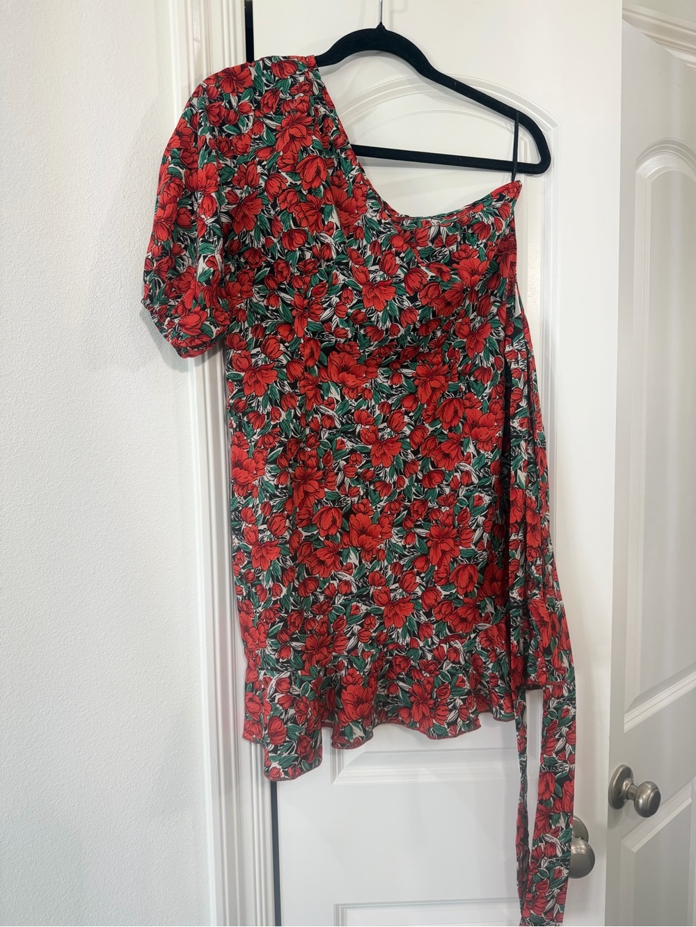 SHEIN Red Floral One-Shoulder Dress
